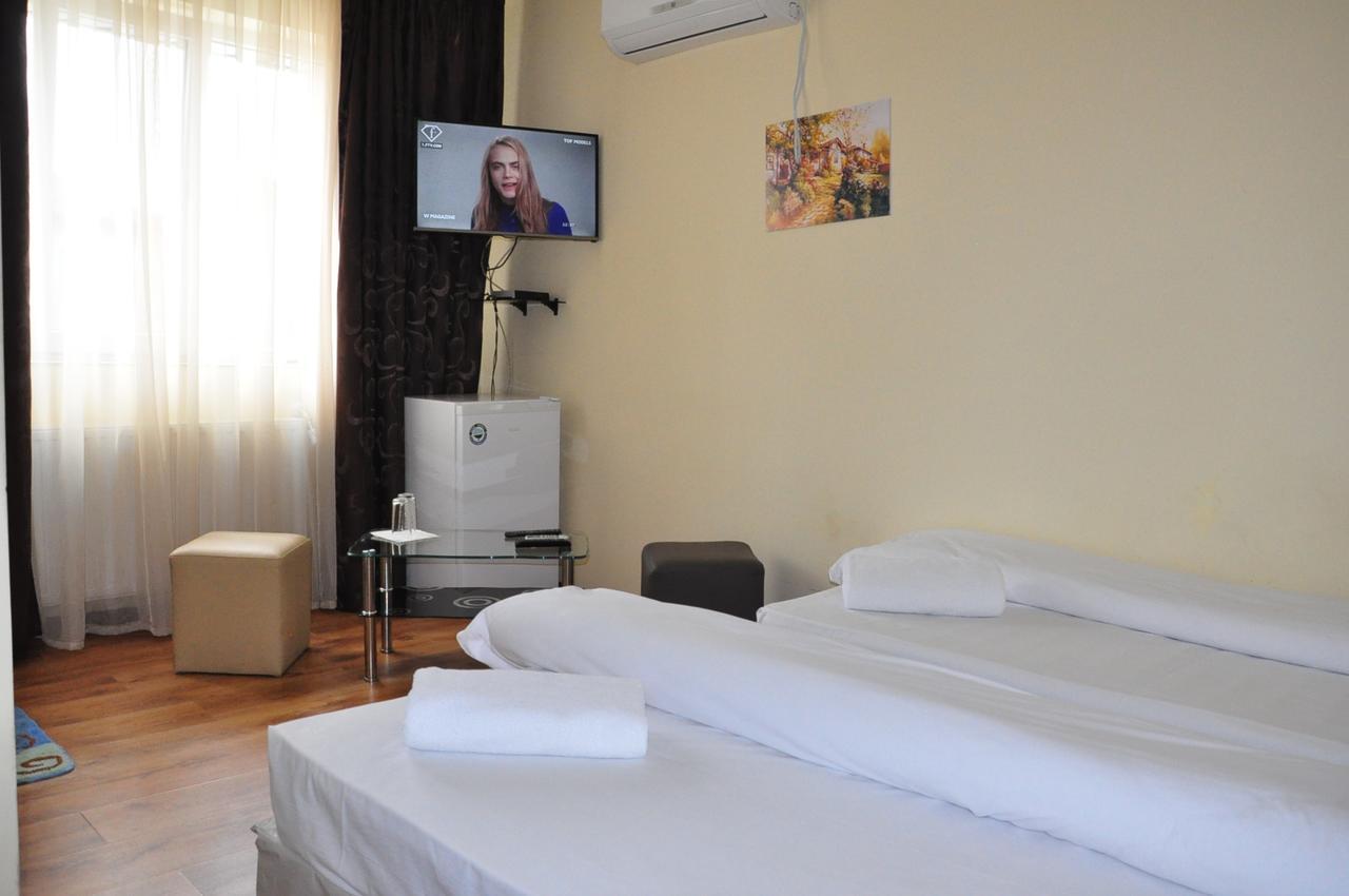 Guest Rooms Simona Opanets ภายนอก รูปภาพ