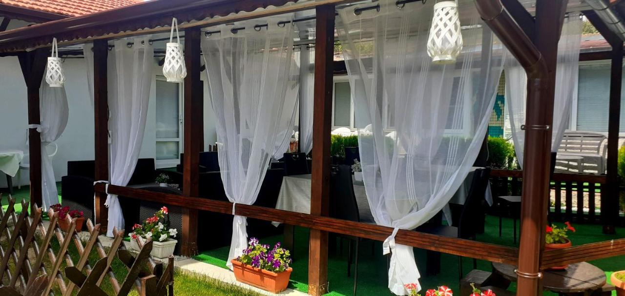Guest Rooms Simona Opanets ภายนอก รูปภาพ